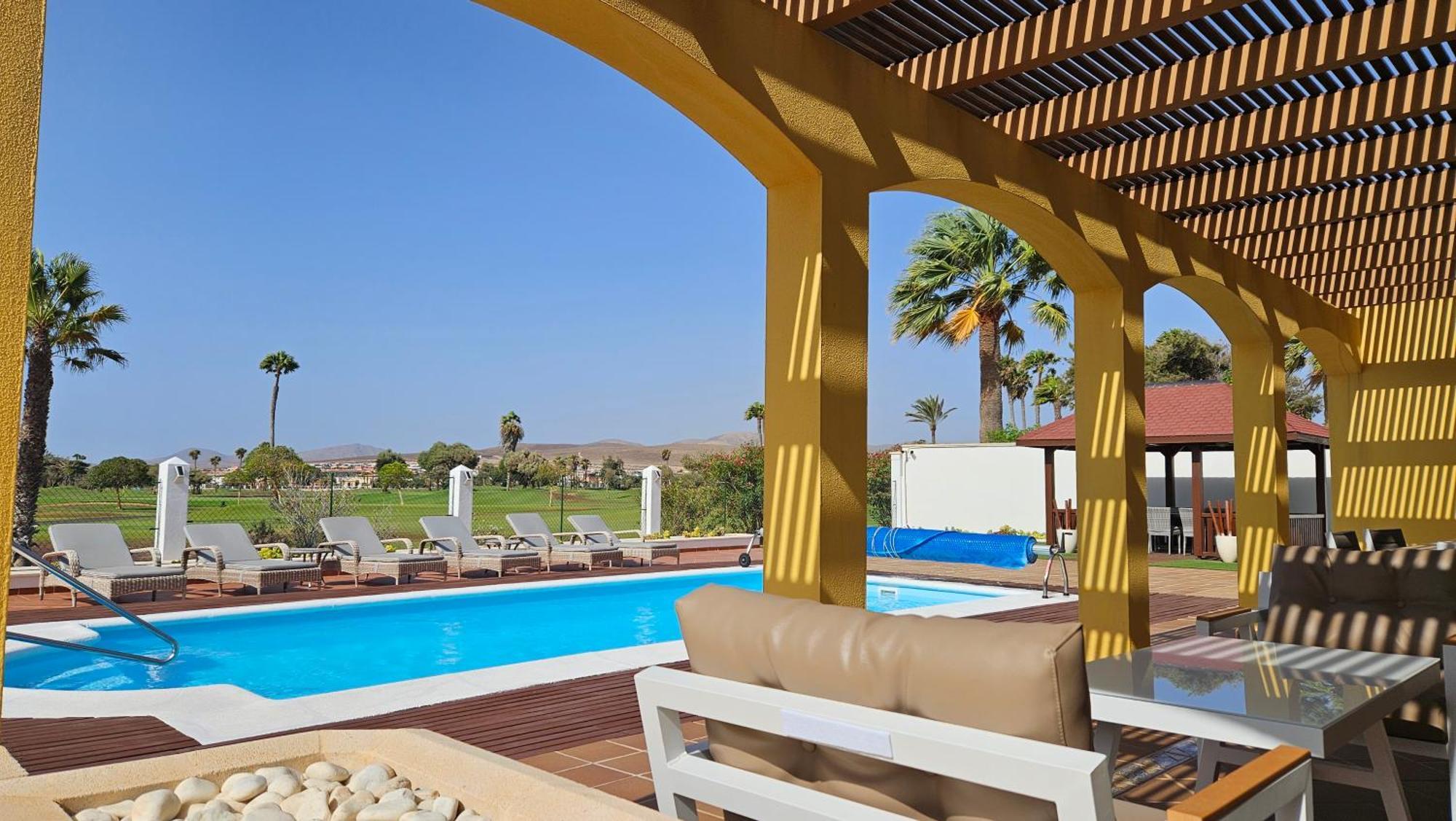 Villa Bonita On Golf In El Descanso ,Caleta Fuste-Fuerteventura Калета де Фусте Екстериор снимка