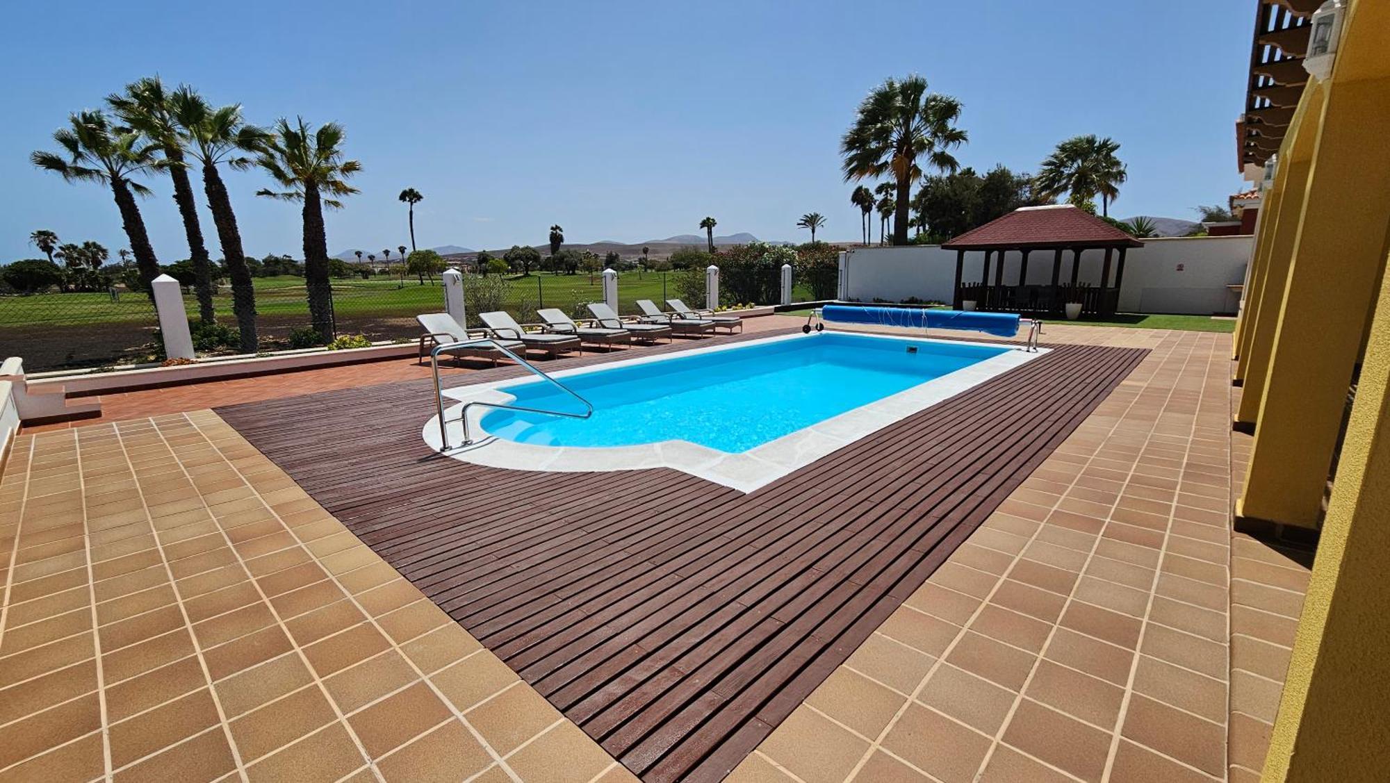 Villa Bonita On Golf In El Descanso ,Caleta Fuste-Fuerteventura Калета де Фусте Екстериор снимка