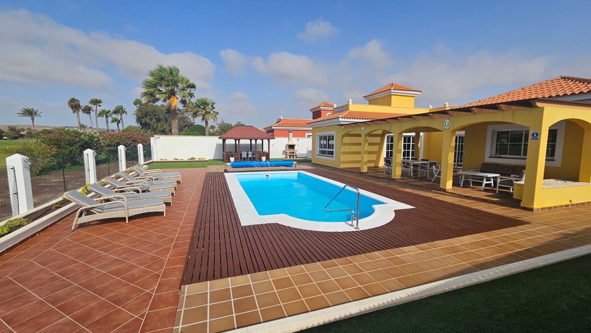 Villa Bonita On Golf In El Descanso ,Caleta Fuste-Fuerteventura Калета де Фусте Екстериор снимка